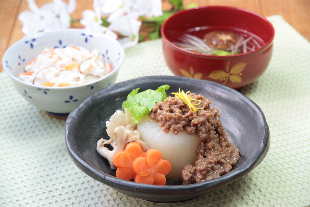 28.3月7日（土）　日本料理　肉みそあんかけふろふき大根とまぜご飯